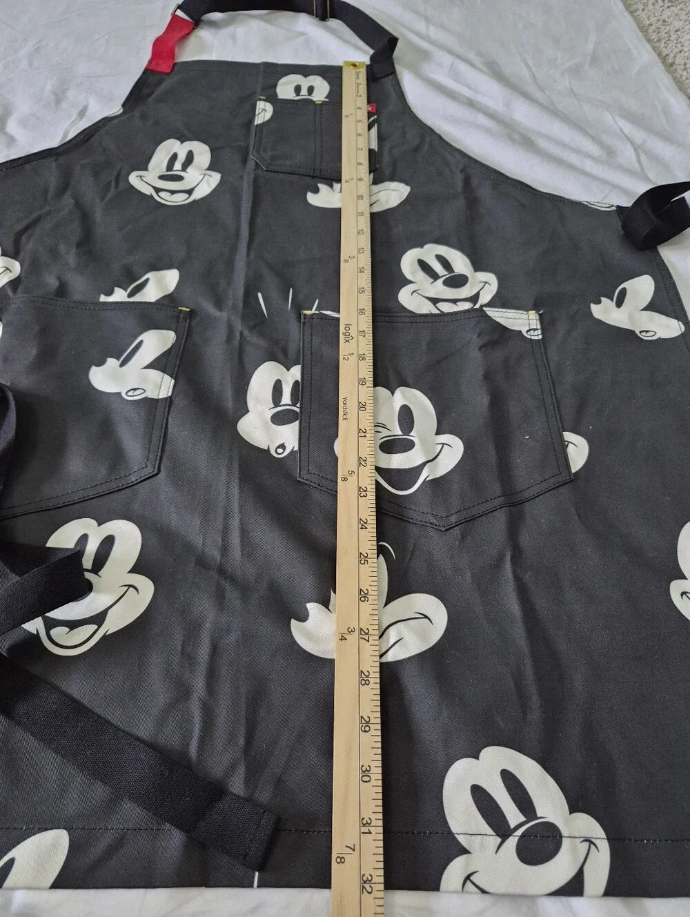 Hedley & Bennett adjustable neck